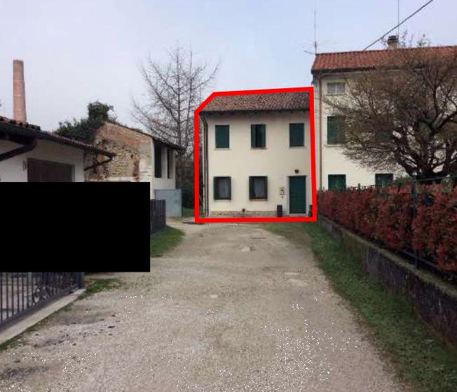 P196/24 - PORZIONE DI CASA A ROSSANO VENETO (VI)