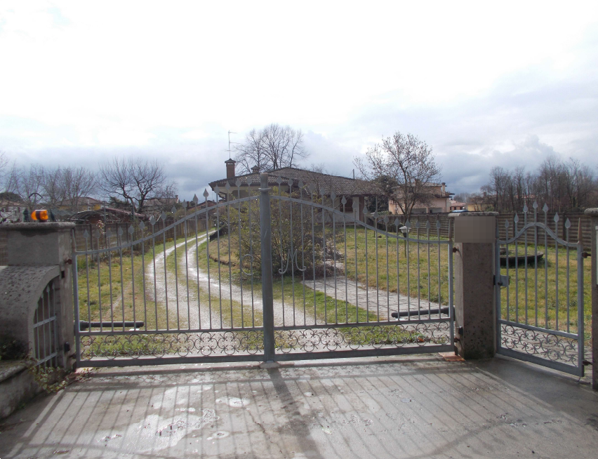 P309/24 - CASA SINGOLA A GALLIERA VENETA (PD)