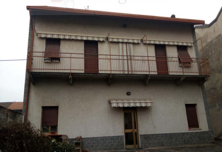 E2557/24 - Casa singola a Busto Arsizio (VA)