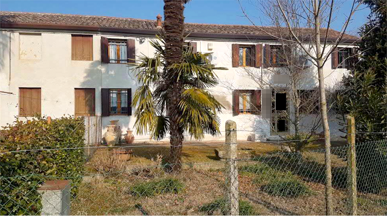 G446/24 - Porzione di casa a Badia Polesine (RO)