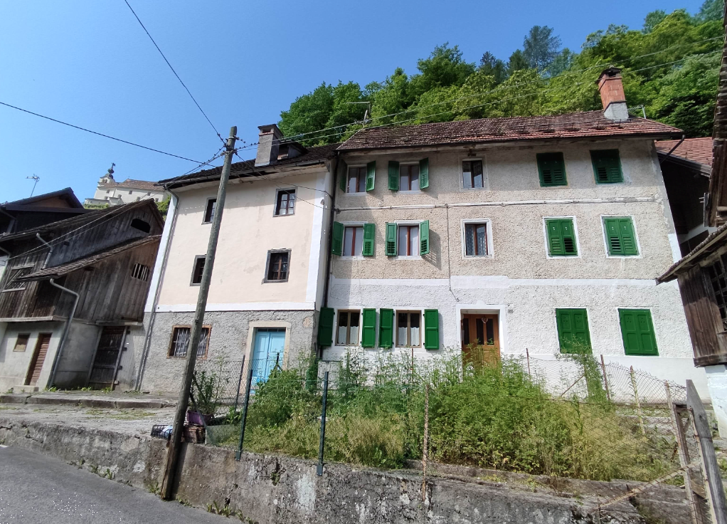 P427/24 - Porzione di casa a Rigolato(UD)