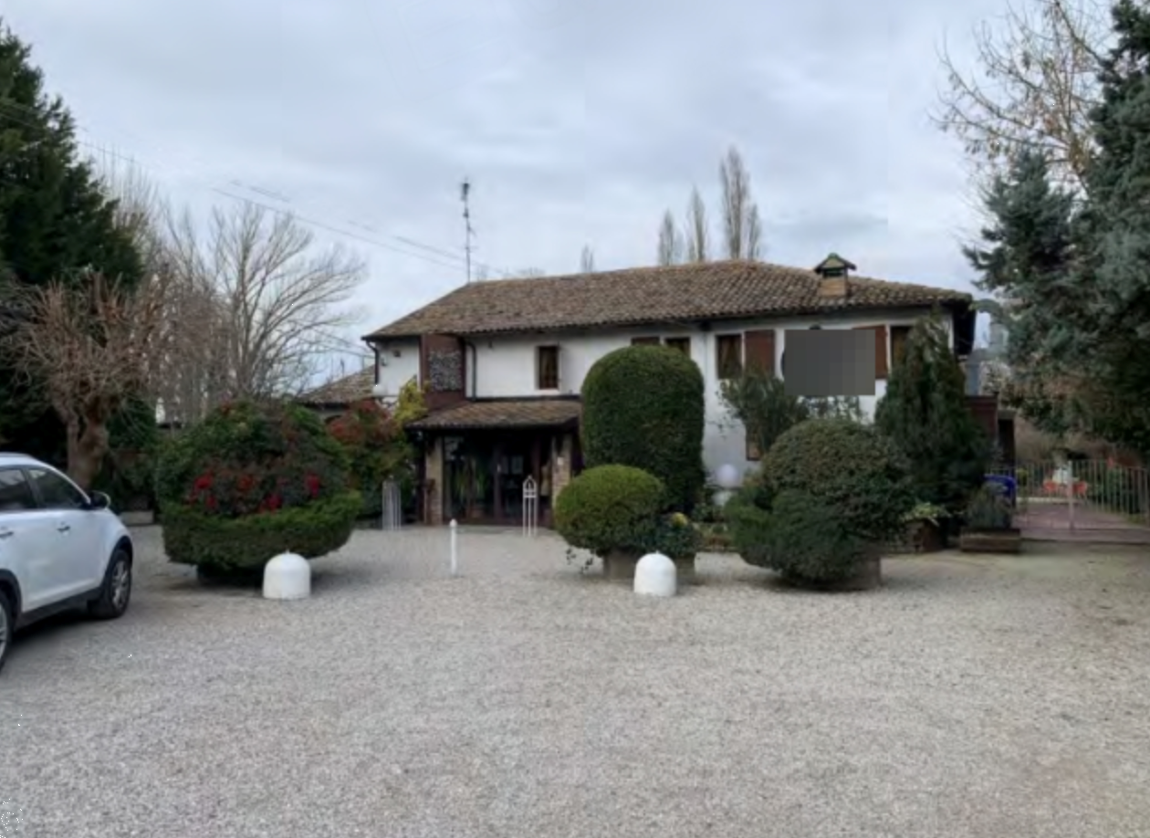 P443/24 - Ristorante a Vigarano Mainarda (FE)