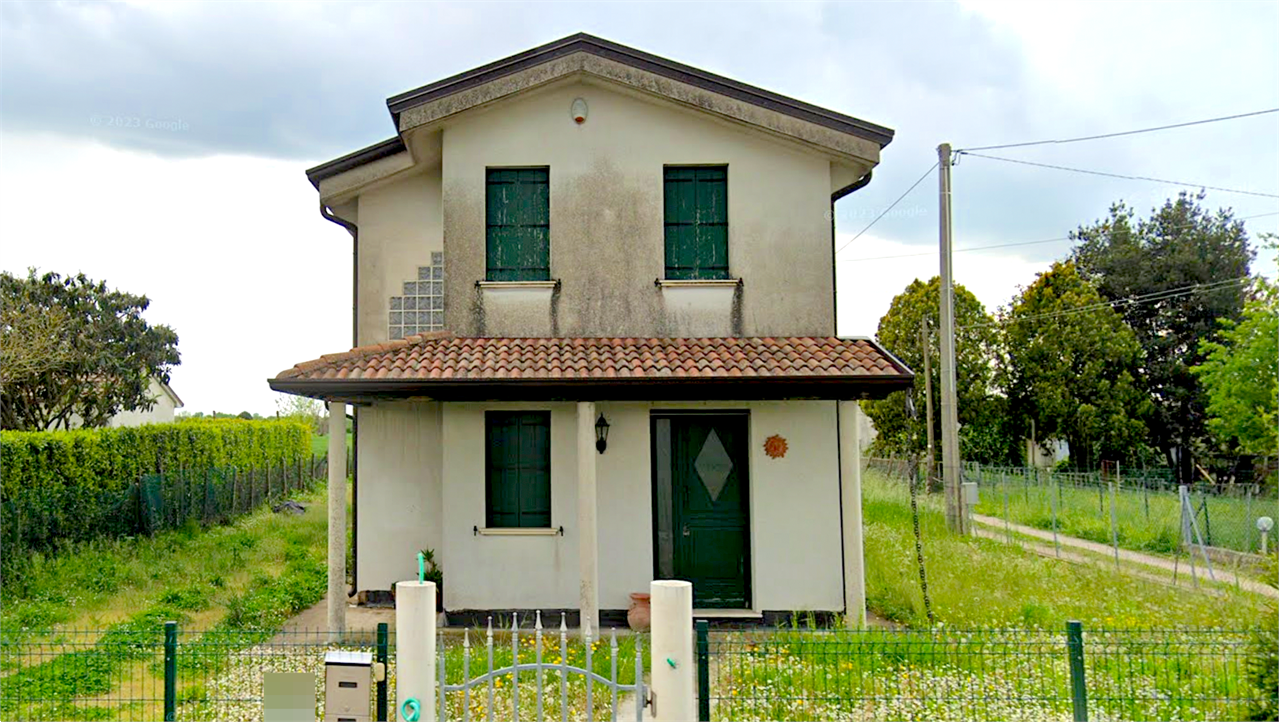 G552/24 - Casa singola a Trecenta (RO)