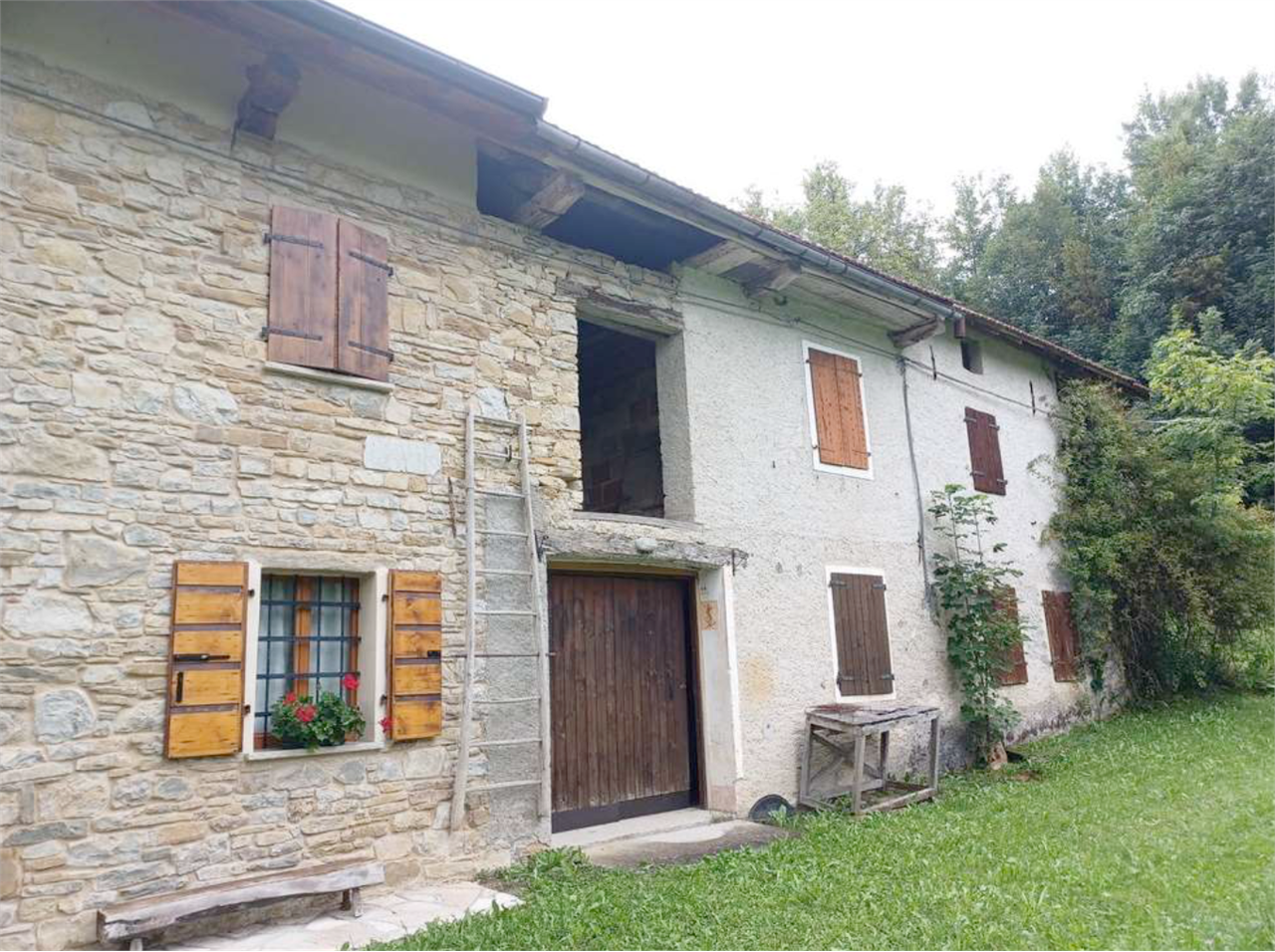 U1372/24 - Porzione di casa a Borgo Valbelluna (BL)