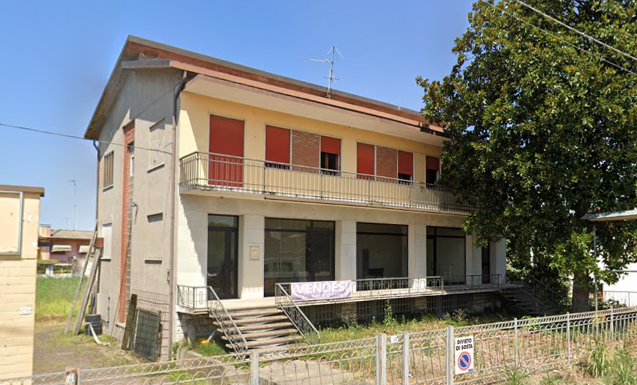 E2661/24 - Negozio/magazzino a Badia Polesine (RO) 