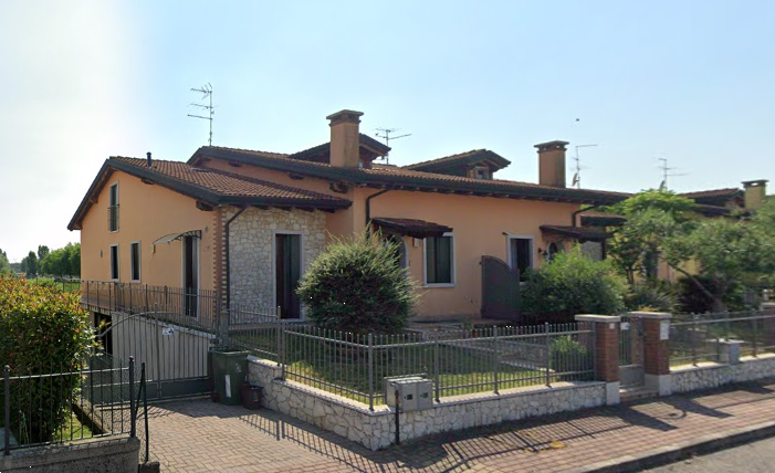 E2666/24 - Porzione di casa a Ronco all'Adige (VR) 