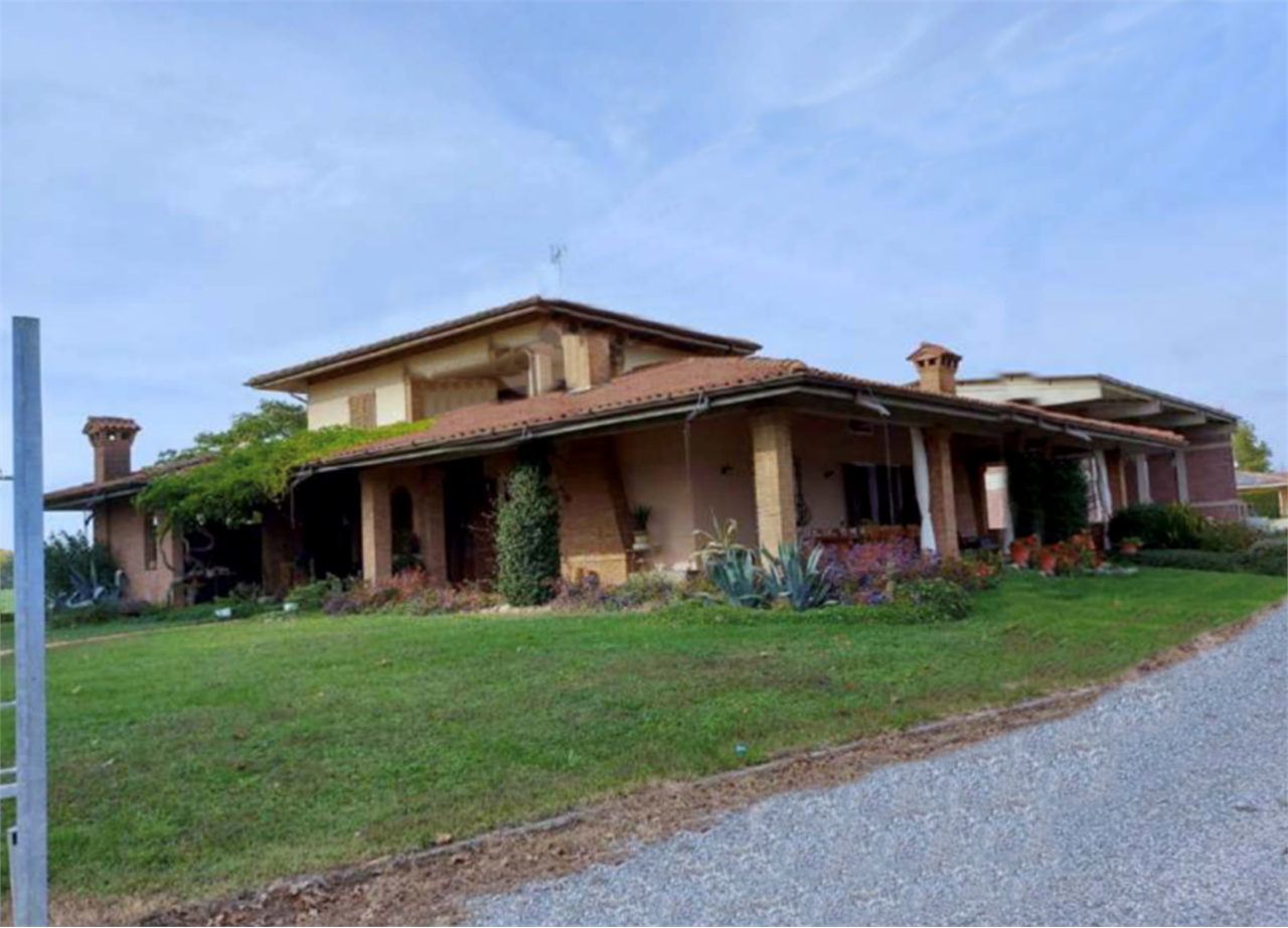 P473/24BIS - Villa a Travagliato (BS)