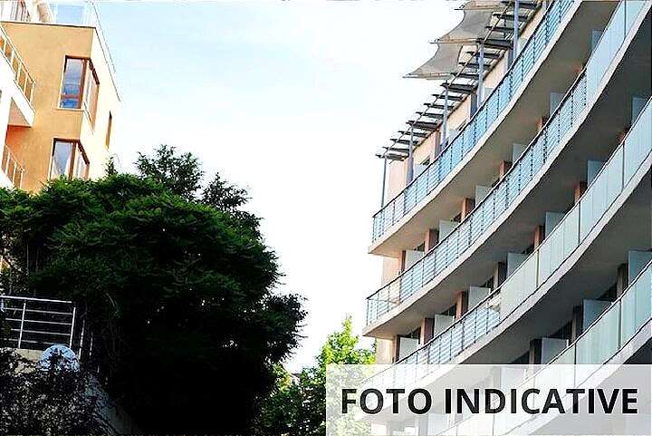 BL307/25 - Appartamento con garage a Ancona (AN)