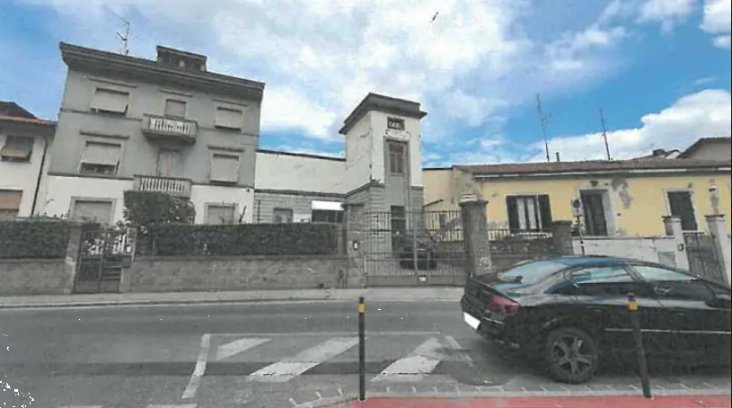 E635/25 - Compendio a Prato (PO) 