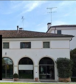 villa in Via Mariani a San Biagio di Callalta