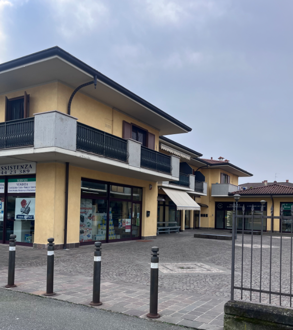 X1263/25 - Negozio a Bolgare BG
