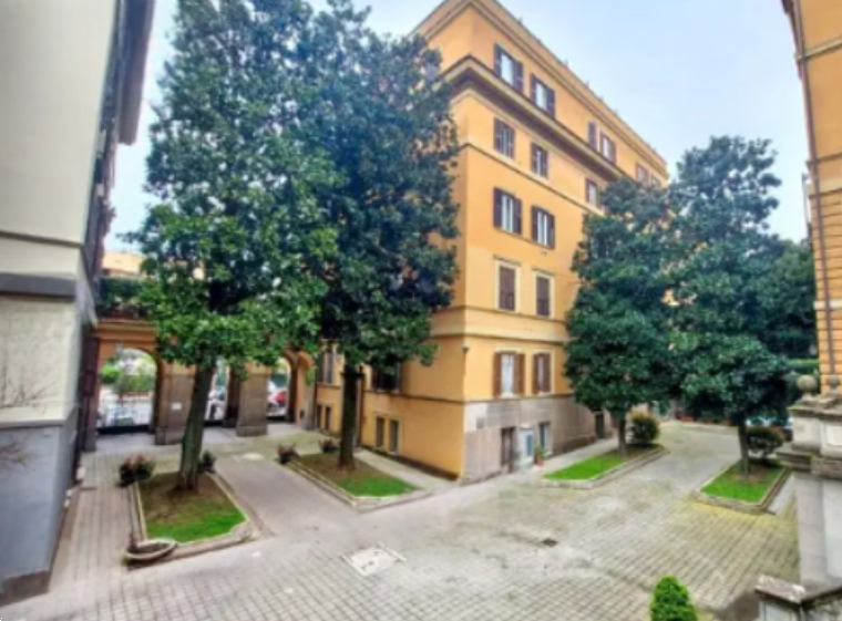 BL1104/25 - Appartamento a Roma (RM)