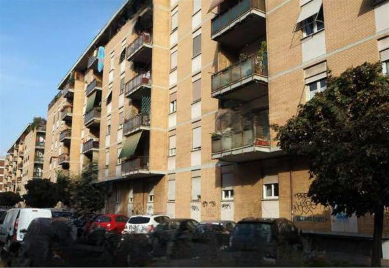P2727/25 - Appartamento a Roma (RM)