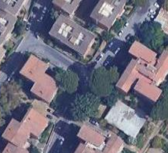 X2272/25 - Garage a Roma RO