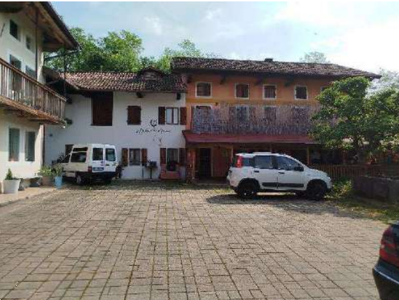 E3787/25 - Agriturismo a Sospirolo (BL) 