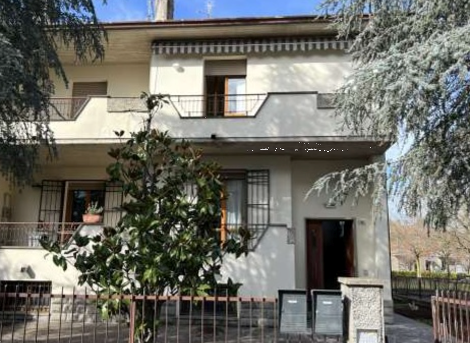 P3589/25 - Appartamento a Dozza (BO)