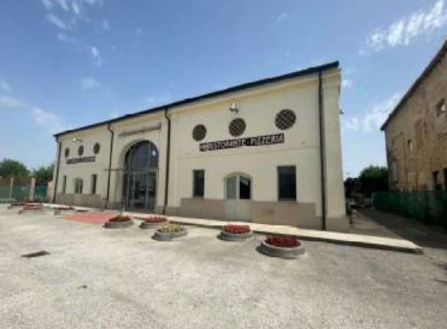 P05/26 - Compendio immobiliare a Rodigo (MN)