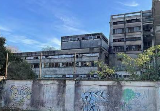 X36/26 - Complesso immobiliare a Casatenovo LC