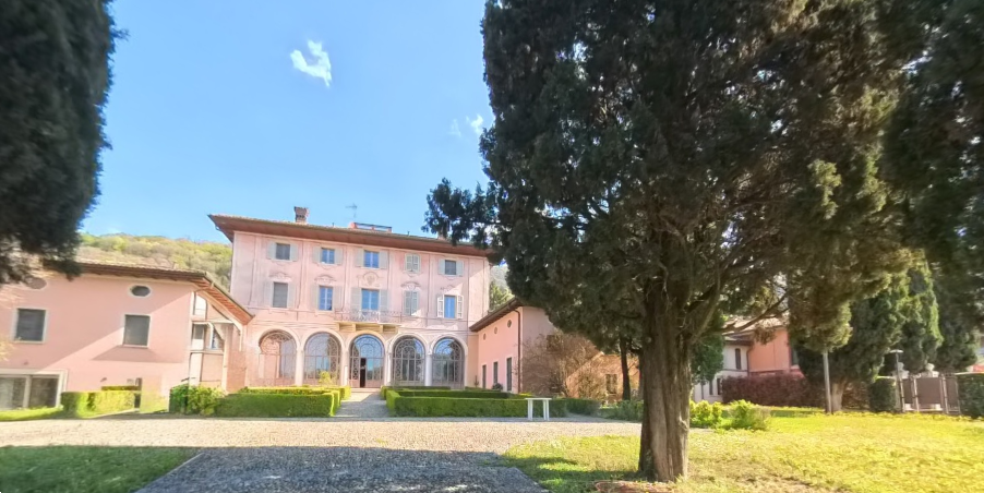 A231/26 - Villa a Brescia (BS) 