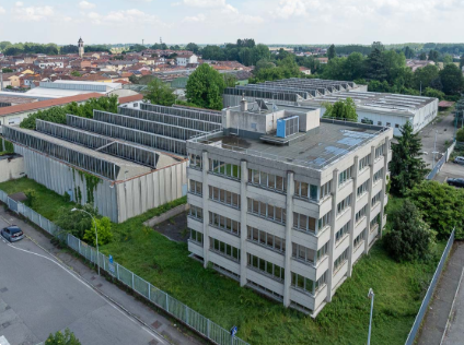 K206/26 - Complesso immobiliare a Lacchiarella (MI)