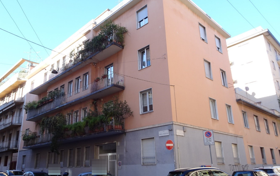 P269/26 - Appartamento a Milano (MI)