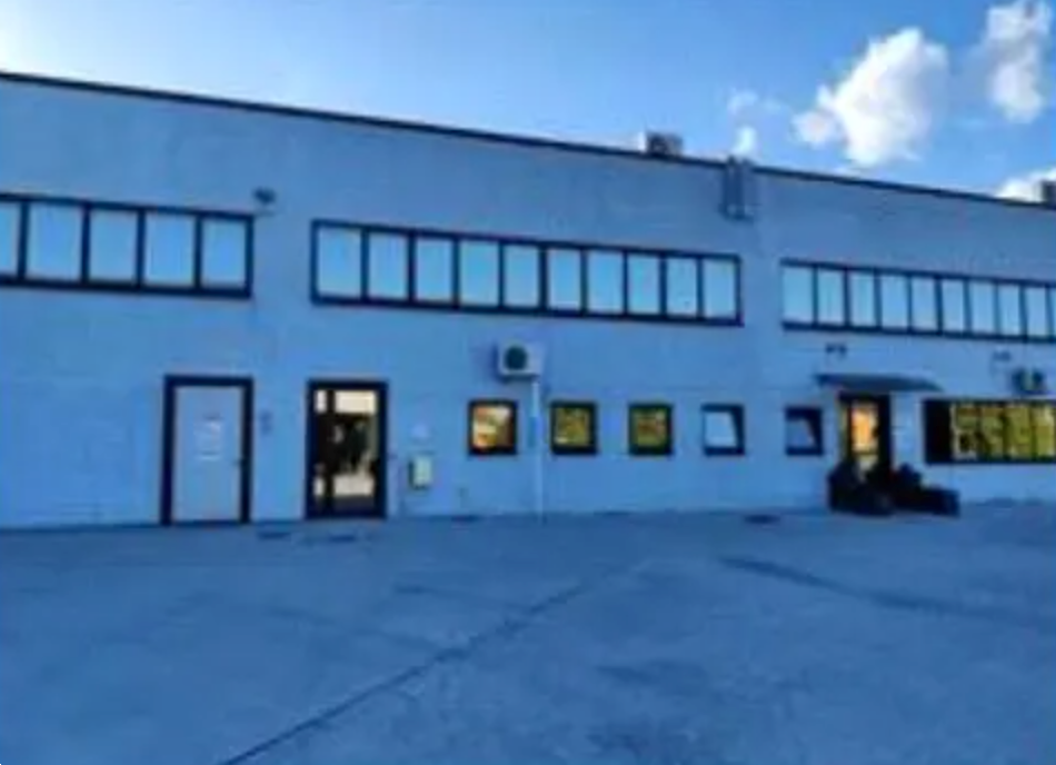 X820/26 - Capannone a Sassocorvaro (PU)