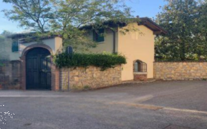 E1330/26 - Stabile a Borgosatollo (BS) 