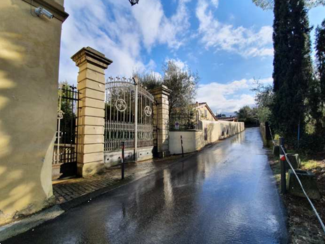 ERC96/26 - Complesso immobiliare a Bagno a Ripoli (FI)