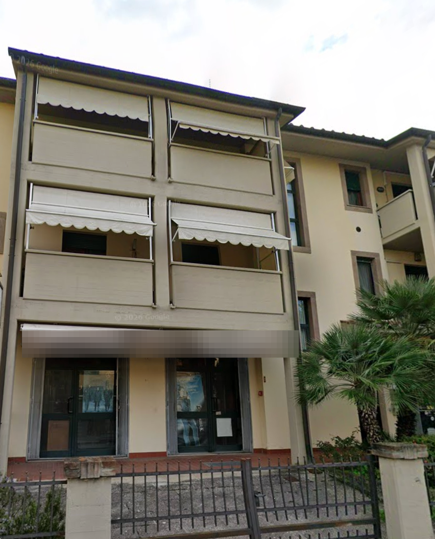 ERZ85/26 - Negozio a Castelfiorentino (FI)