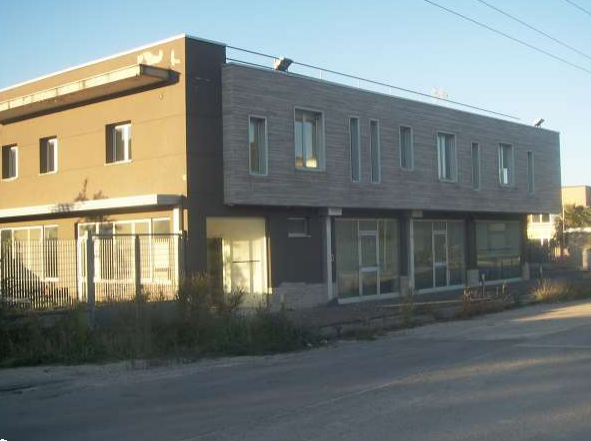 K1443/26 - Ufficio a Valle di Maddaloni (CE)