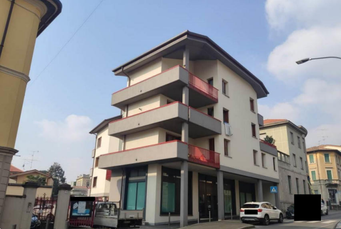 X2235/26 - Appartamento a Erba (CO) 