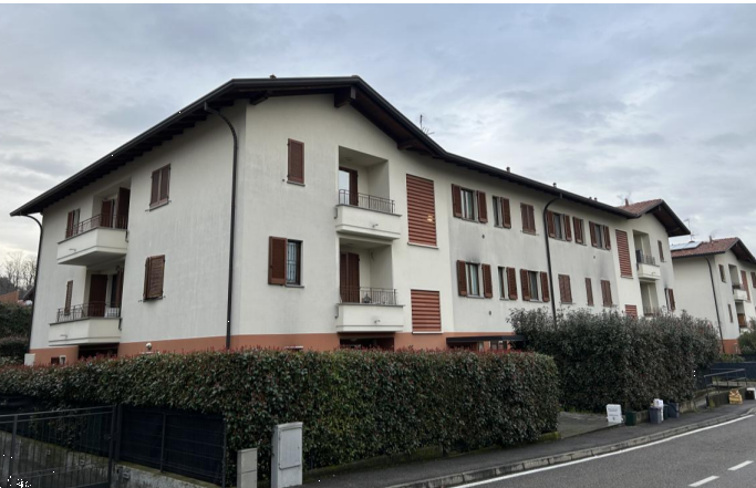 E2275/26 - Appartamento a Lomazzo (CO)