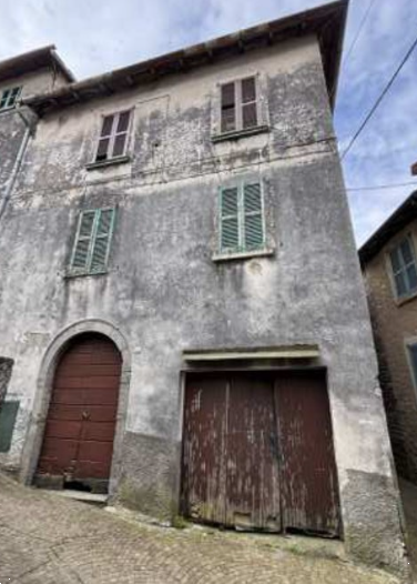 K2340/26 - Appartamento a Perledo (LC)