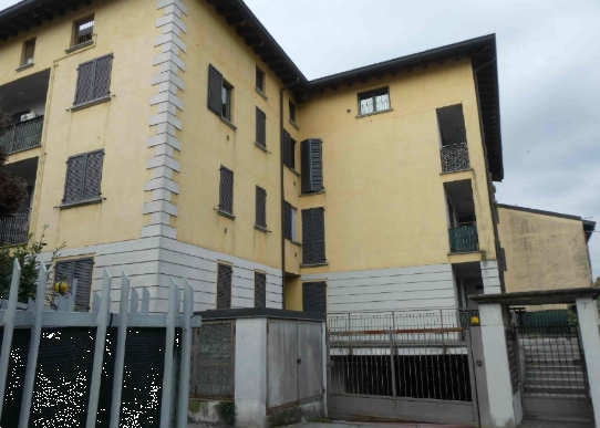 X2428/26 - Appartaneto a Calco (LC)