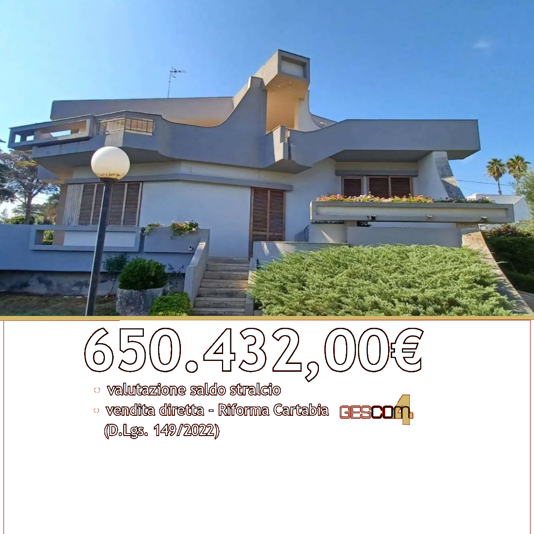 E3213/26 - Villa a Ostuni (BR) 