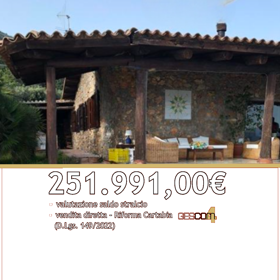 E3296/26 - Villa a San Giovanni a Piro (SA) 