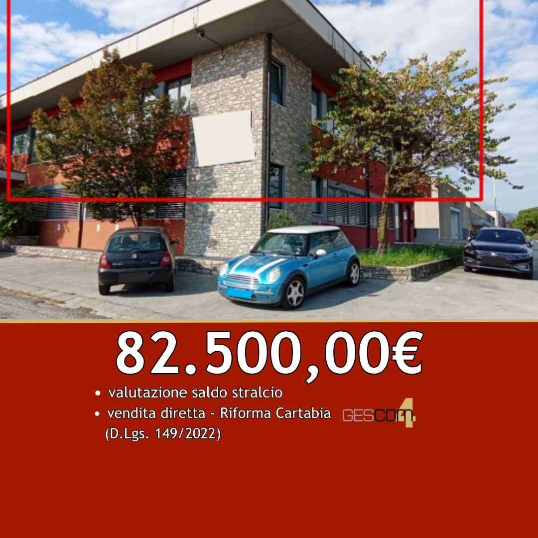 E3532/26 - Laboratorio a Thiene (VI) 