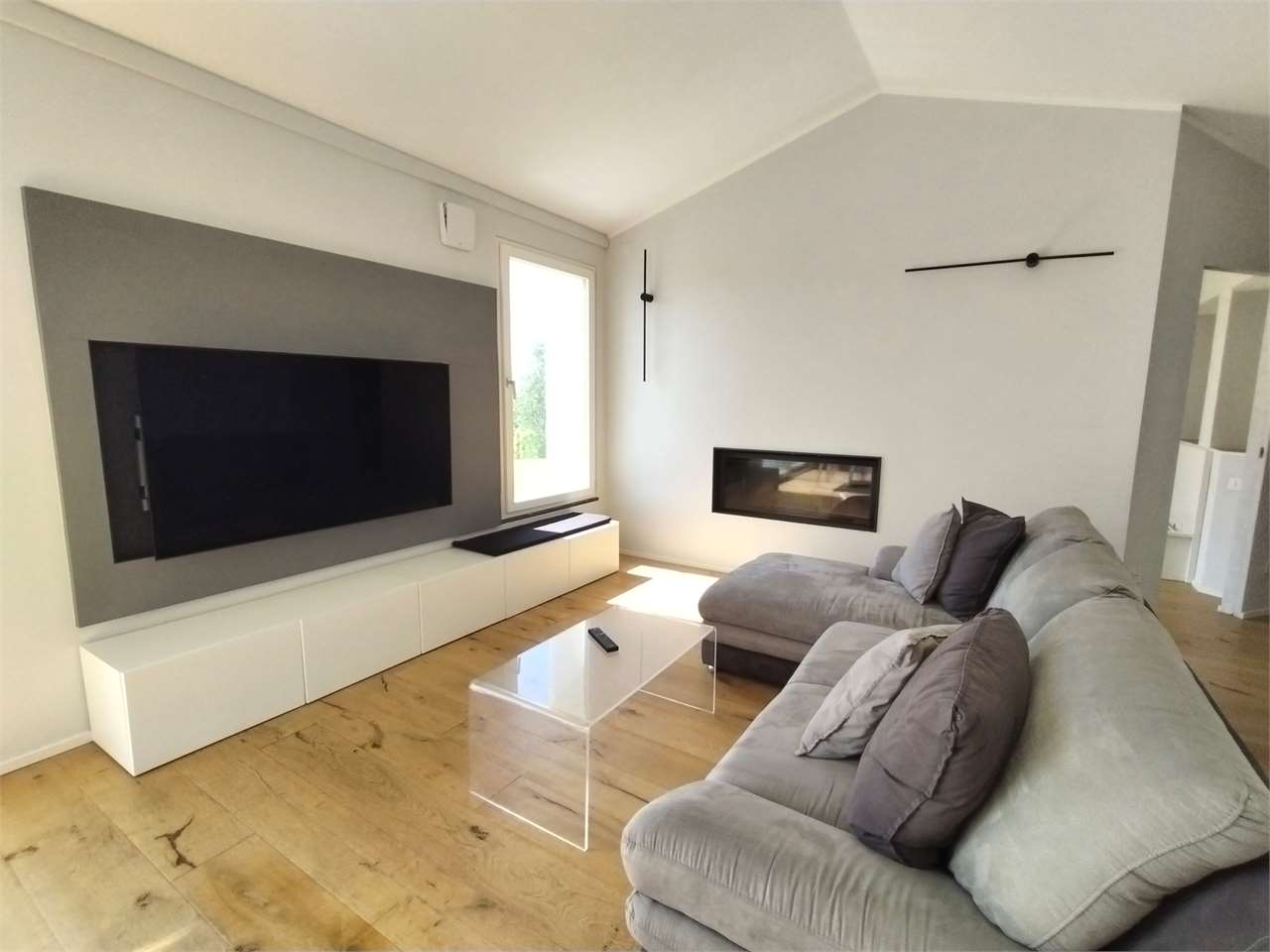 Villa in vendita a Sarzana (SP)