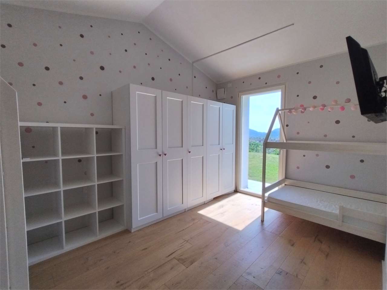 Villa in vendita a Sarzana (SP)