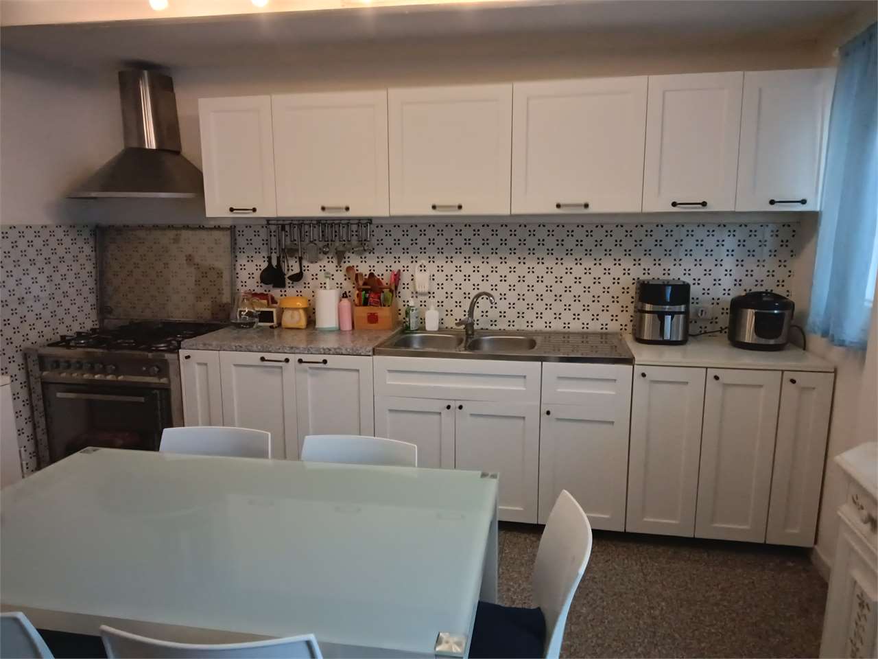 Ortonovo Vendita 4 o più locali