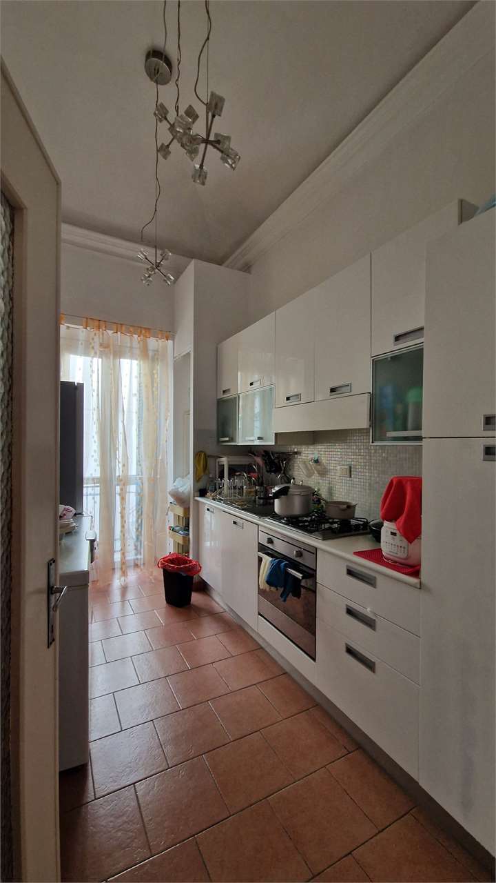 Sarzana Vendita 4 o pi&ugrave; locali