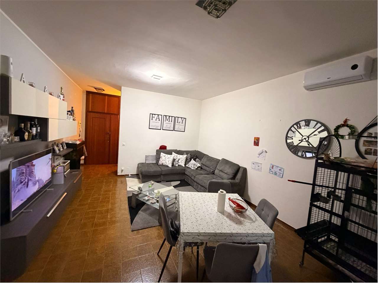 Ortonovo Vendita 4 o più locali