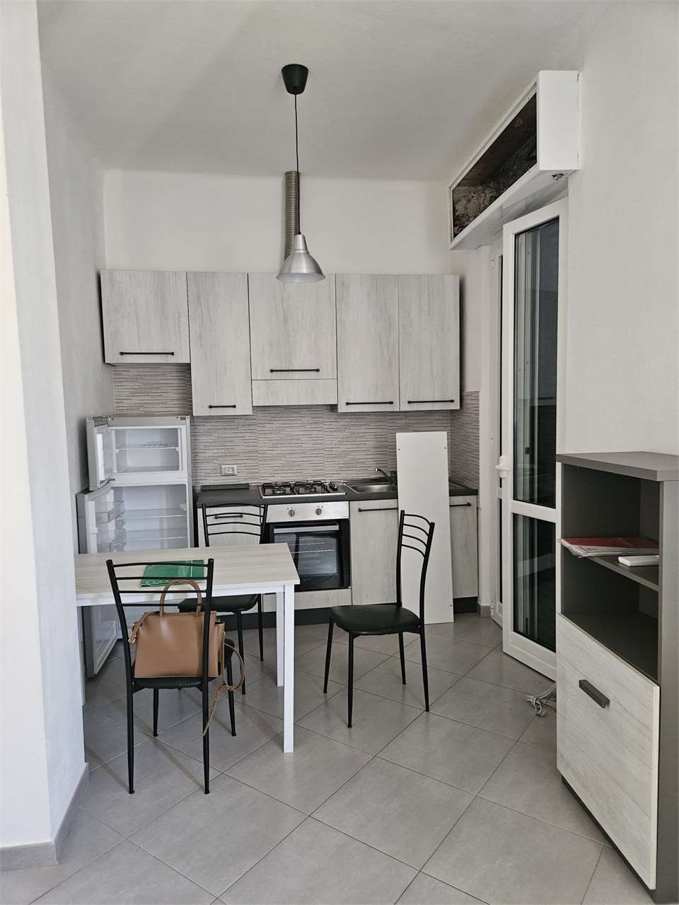 AFFITTI Appartamento a Sarzana – foto 1
