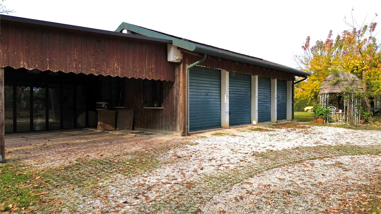 Villa in vendita a Codevigo (PD)