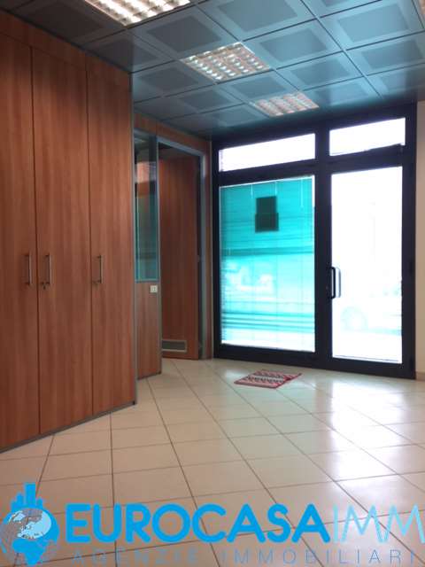 Ufficio in affitto a Rovereto, Novi Di Modena (MO)