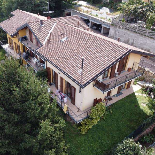 Vendita Porzione di casa Casa/Villa Appiano Gentile via Carducci  487003