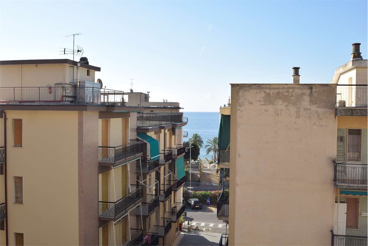 Spotorno Vendita 4 o più locali