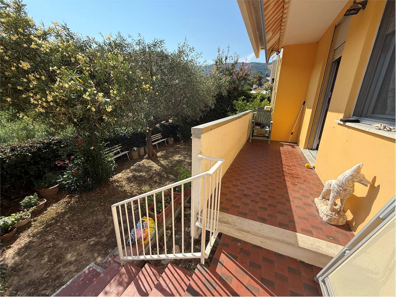 VENDITE Appartamento a Spotorno – foto 1