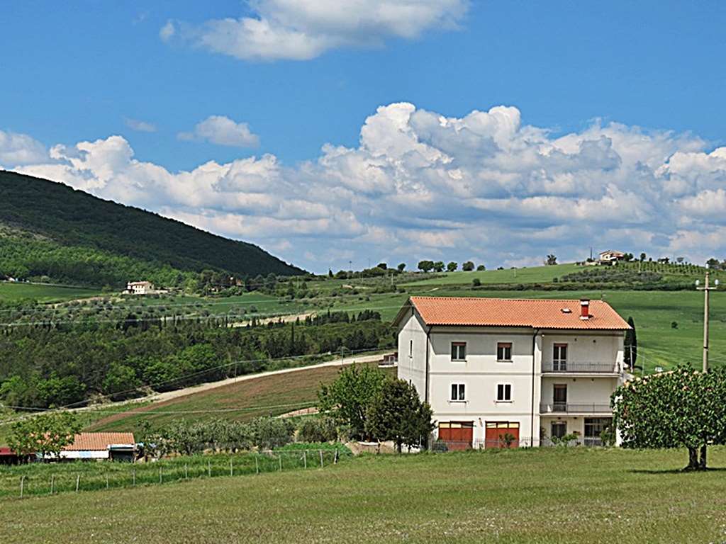 Vendita Villa in V a Baschi
