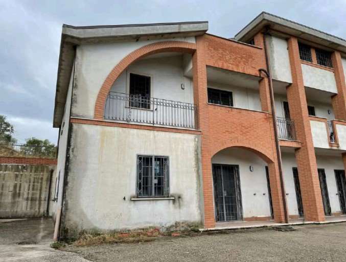 Villa in vendita a Terni (TR)